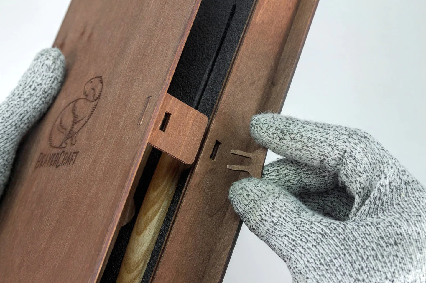 BeaverCraft S07 Book - Basic Knives Set of 4 Knives in a Book Case