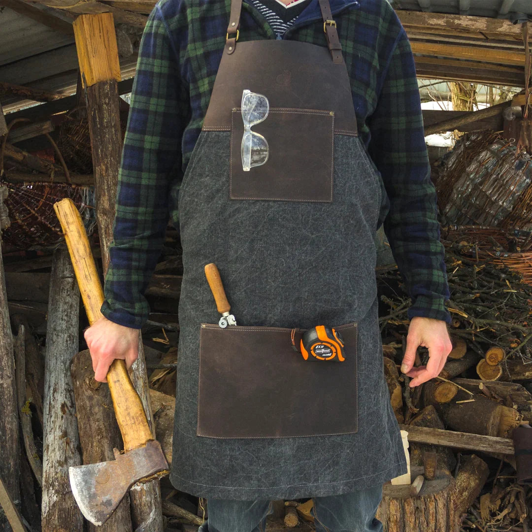 BeaverCraft AP4 – Adjustable Canvas and Leather Work Apron