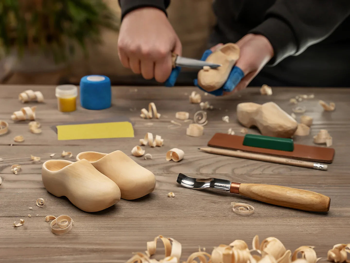 BeaverCraft DIY10 Wooden Clogs Carving Kit