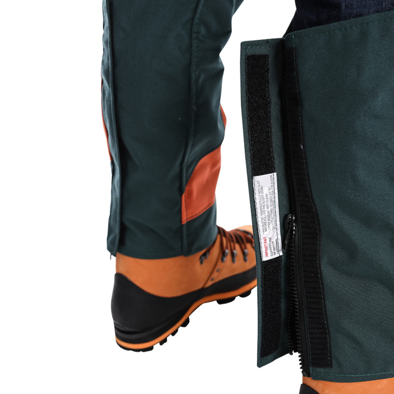 Clogger DefenderPRO Tough Water and Oil Resistant Chainsaw Chaps Unisex Size Large Zipped Option