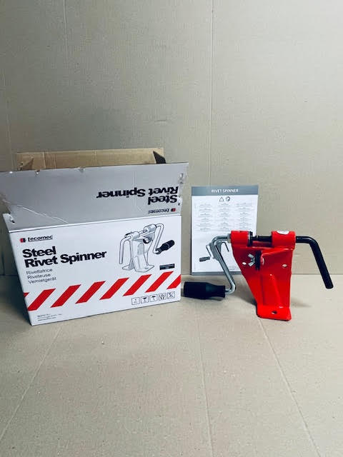 Tecomec Steel Rivet Spinner