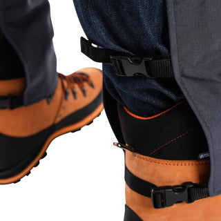 Clogger Zero Light and Cool Chainsaw Chaps Unisex Size Large