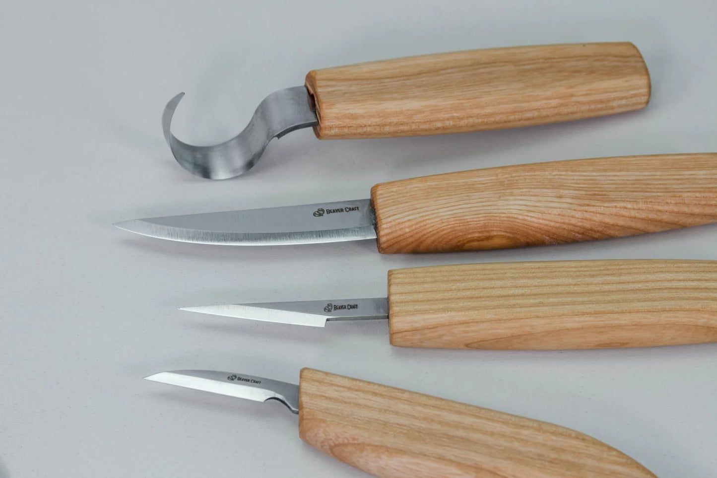 BeaverCraft S09 book - Set of 4 Knives in a Book Case