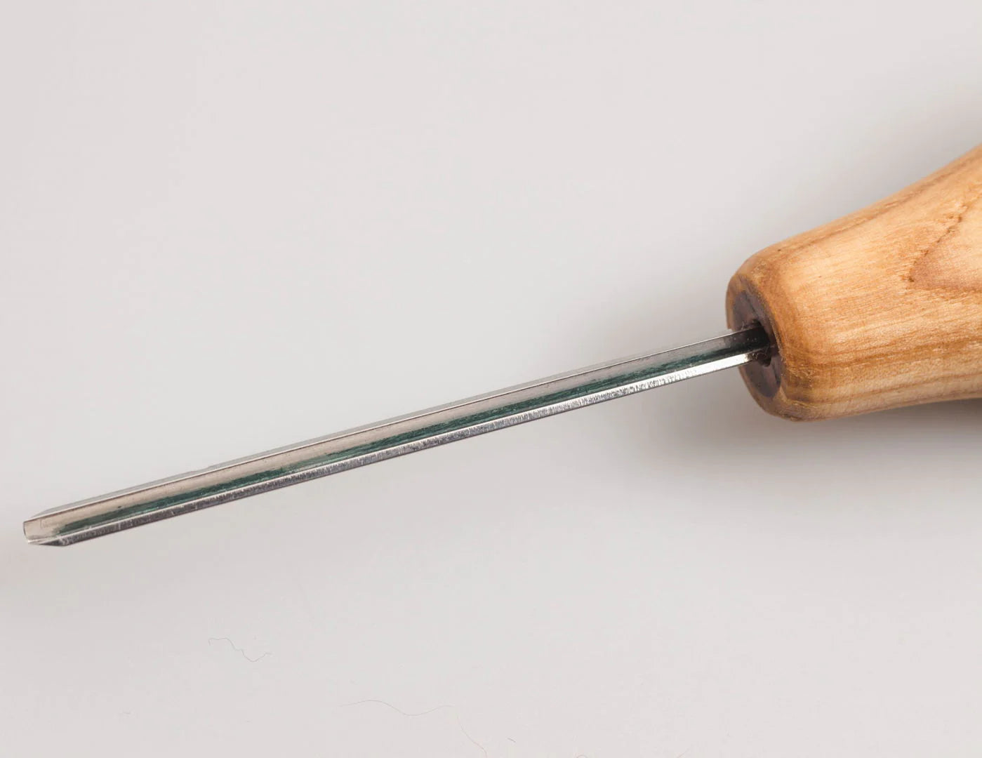 BeaverCraft P12/02 - Palm-size straight V-profile chisel. Sweep №12