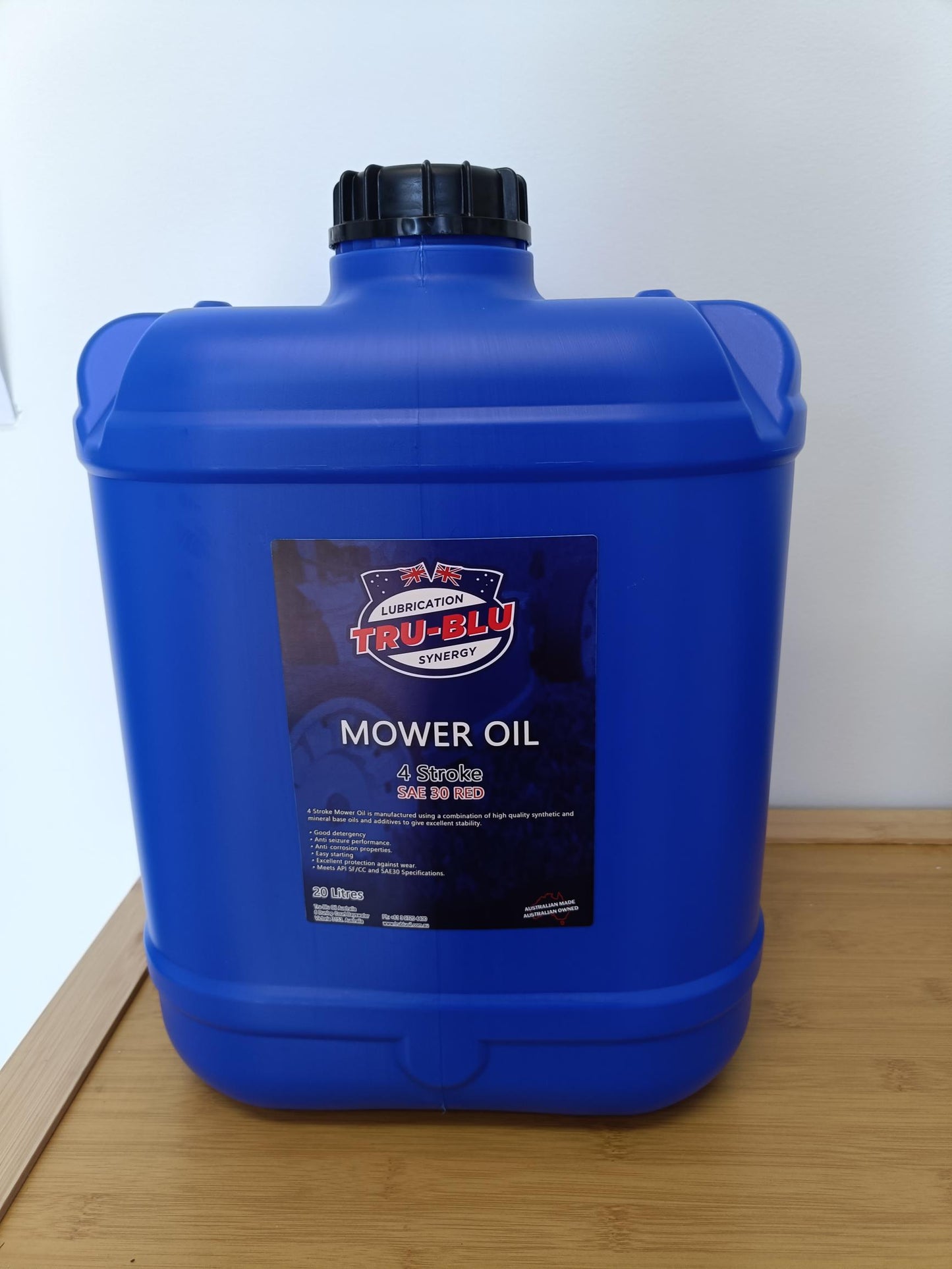 TRU-BLU MOWER OIL 4 STROKE SAE 30 RED 20L DRUM